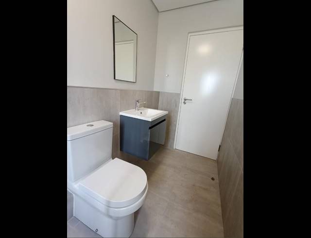 2 BEDROOM PROPERTY TO RENT IN PINELANDS